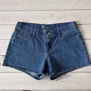 Old Navy Women's Flirt Jean Shorts Size 6
Summer Vacation Classic Casual Cute
